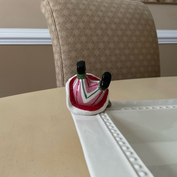 Christmas Santa With Jingle Bells Platter Decoration - Tumbling 🔔 - Picture 4 of 6